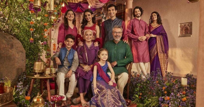 Diwali dressing and décor reimagined in Fabindia’s Svarnim 2025 collection