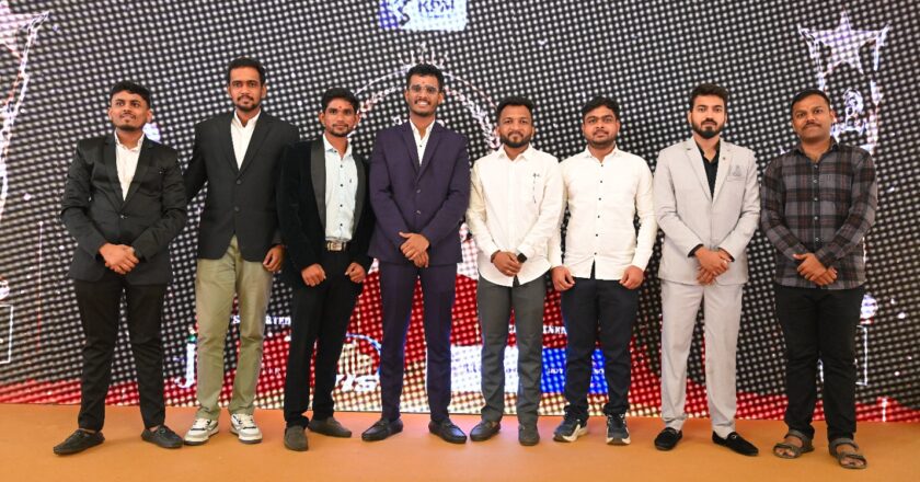 KPM Media Honors Entrepreneurs with ‘Maharashtra Udyog Gaurav Awards 2025’; Over 65 Awardees Felicitated by Actress Sonalee Kulkarni