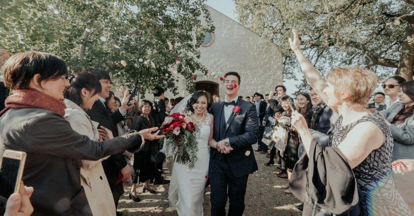 Wedding Photography Singapore: Capturing Timeless Moments of Love