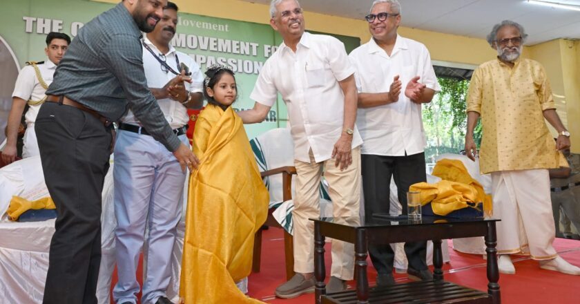 Kerala Governor Felicitates Roohi Mohazzab’s Green Initiative