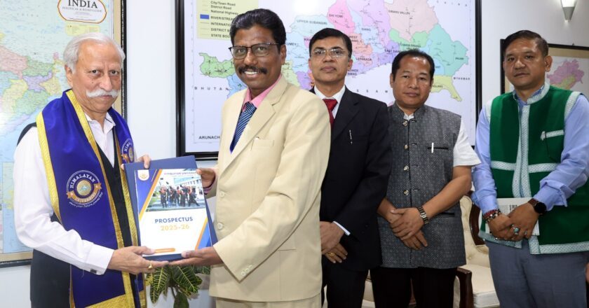 Governor of Arunachal Pradesh Interacts with Delegation from Himalayan University and Higher Education Department