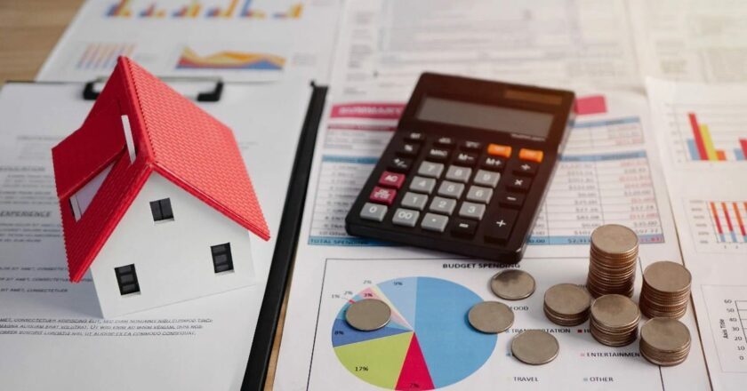 How Interest is Calculated on Home Loans: Daily vs Monthly Reducing Balance Methods