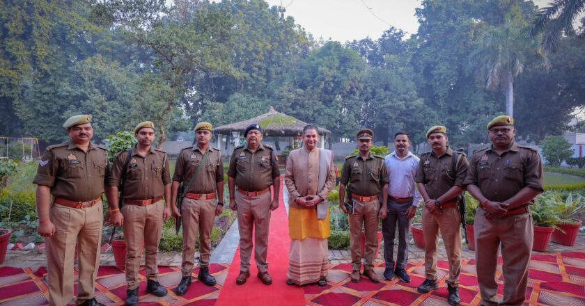 Spiritual Luminary Shri Pundrik Goswami Ji Inspires Ethical Leadership in India’s Enforcement Community