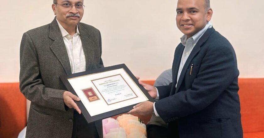 The KnowDis Award for Excellence Presented to Professor Anshul Kumar