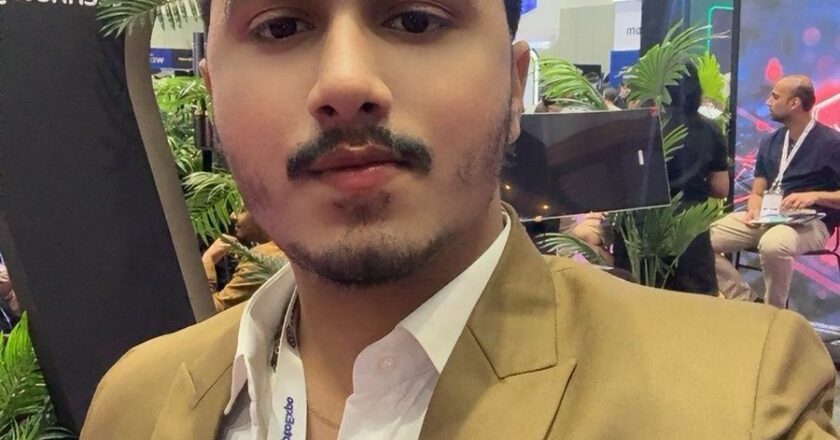 TechIncisive: Advancing Cybersecurity with AI-Powered Fraud Detection and Blockchain Solutions