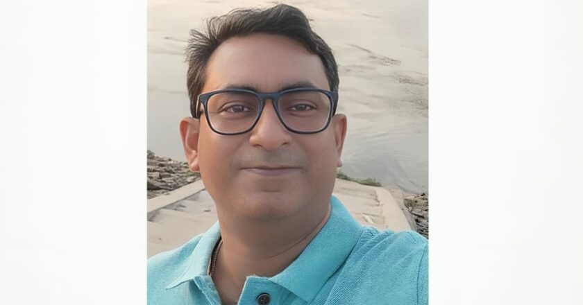 “A good teacher can inspire hope, ignite the imagination, and instil a love of learning.” – Brad Henry